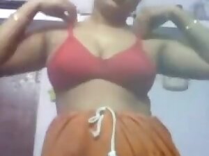 Indian aunty dress change selfie, nude body shown for her bf