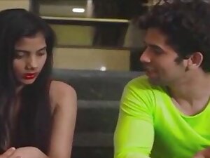 Bhai Ke Dost Ne Achanak Akar Bathroom Me Kari Chudai