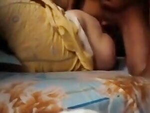 Desi indian randi bhabhi ki chut chudai.