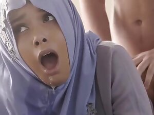 Indian College Muslim Girl Sex With Boyfriend - Muslim Girl Sex With Hindu Boyfriend
