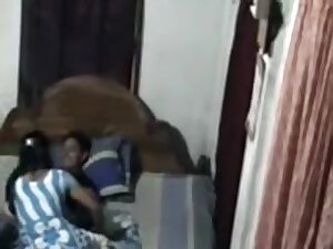 Concupiscent Wife Trying Pleasuring Her Riding 10-Pounder
