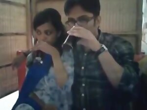 Bangladeshi bf gf in restaurant 2