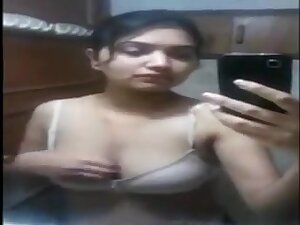 hot girl selfie episode