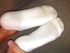 Big bare indian soles