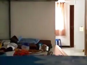 Tamil aunty saree change