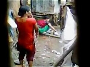 neighbor girl bathing3