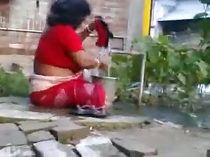 Desi Peeping RoadSide