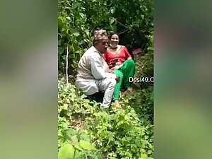 Today Exclusive- Nepali Mature Couple Out Door Fucking