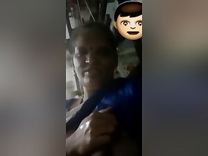 Today Exclusive- Desi Bhabhi Showing Her Boobs And Pussy Part 1