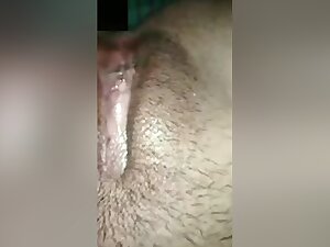 Today Exclusive- Kashmiri Girl Showing Her Boobs And Pussy Part 4