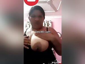 Today Exclusive- Horny Punjabi Bhabhi Showing Her Big Boobs To Lover