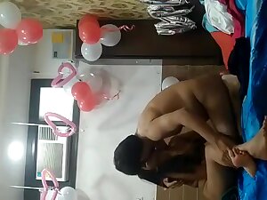 Loud Moaning Indian Xxx Video With Friends Wife