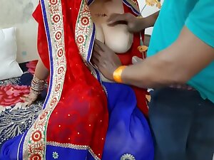 Desi Poonam Ko Sasur Ne Lalach Deker Chut Ko Pela