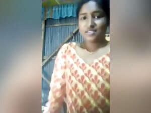 Today Exclusive-shy Desi Village Girl Showing Her Boobs