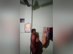 Today Exclusive -desi Bbw Bhabhi Shows Her Boobs And Pussy