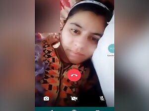 Paki Girl Showing Her Ass And Boobs On Vc Part 1