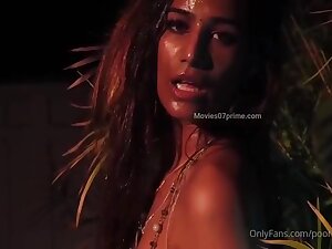 New Of Video Chocolate On Body With Poonam Pandey