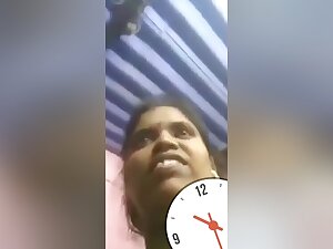 Village Bhabhi Shows Her Pussy And Fingering