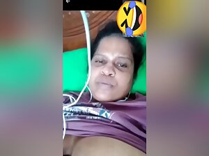 Today Exclusive- Horny Desi Milf Showing Her Boobs And Pussy Part 3
