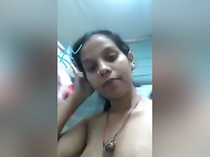 Today Exclusive-cute Desi Girl Showing Boobs And Pussy Part 3