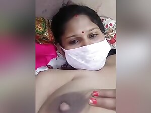 Today Exclusive- Famous Khushboo Bhabhi Bathing And Showing Her Big Boobs Part 2