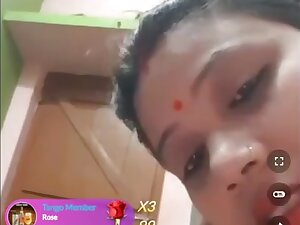 Booby Dehati Village Wife Showing Her Naked Big Boobs Video