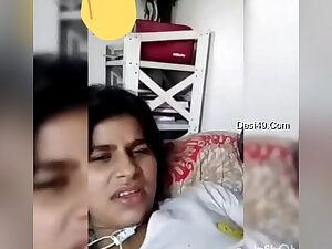 Today Exclusive- Horny Desi Girl Showing Her Boobs And Wet Pussy On Video Call Part 1