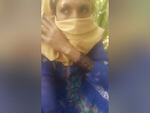 Today Exclusive- Paki Couple Out Door Romance And Fucked Part 7