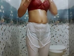 Indian Mom Bathing In Open White Legis Make Me Feel Better - Hot Mother And Hot Mommy