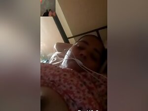 Today Exclusive- Horny Desi Bhabhi Showing Her Boobs And Pussy On Vide Call Part 1