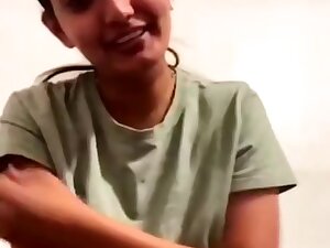 Cute Paki Girl Ki Fully Nude Solo Video