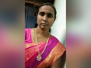Exclusive- Horny Indian Wife Hard Fucked By Hubby