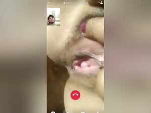 Desi Bhabhi Shows Her Pussy