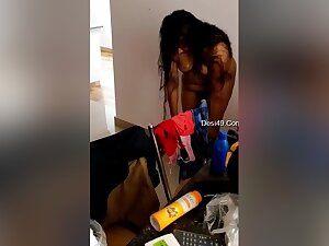 Today Exclusive- Desi Cheating Mallu Bhabhi Nude Video Record By Lover