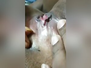 Desi Bhabhi Ki Chut Chati, Desi Wife Ki Chut Chtai