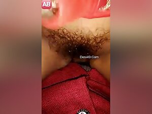 Exclusive- Desi Village Couple Romance And Fucking