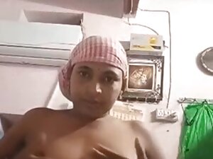 Indian Bhabhi Fingering Pussy On Selfie Cam