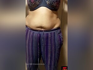 Huge Breasts - Step Sister Showing Her In Bra
