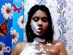 Desi Model Sameera Bath Video