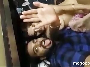 Desi Saali