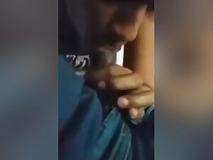 à¶…à¶šà·Šà¶šà· à¶¸à¶½à·Šà¶½à·’à¶œà·™ à¶‘à¶š à¶‹à¶»à¶±à·€à·