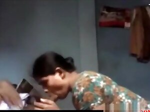 Indian Desi Girl Mindblowing Blowjob Than Has sex