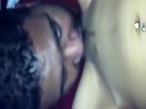 Desi Nri Babe Hot Blowjob And Pussy Licking