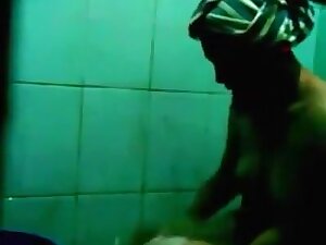 Baths voyeur