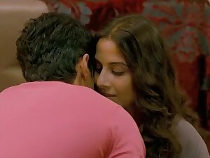 Vidya Balan Hot Scene