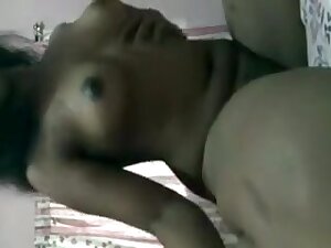Very Hawt Indian immature Roopa Fingers Herself Intensely On Livecam