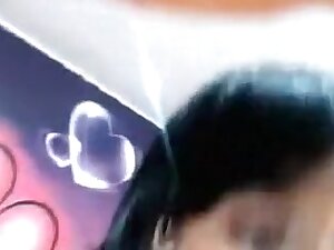 Newly married Vijayaâ€™s untouched body show
