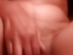 Indian girl fingering for the first time and cumming